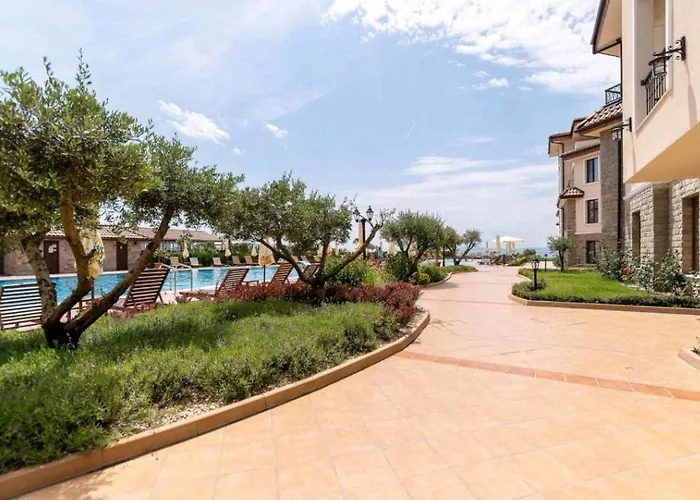 Love Apartment Апартамент *